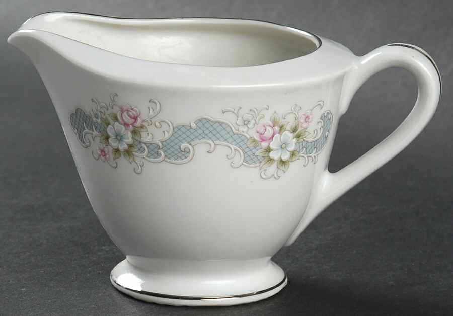 Rose Bud Creamer by Happy Home-1