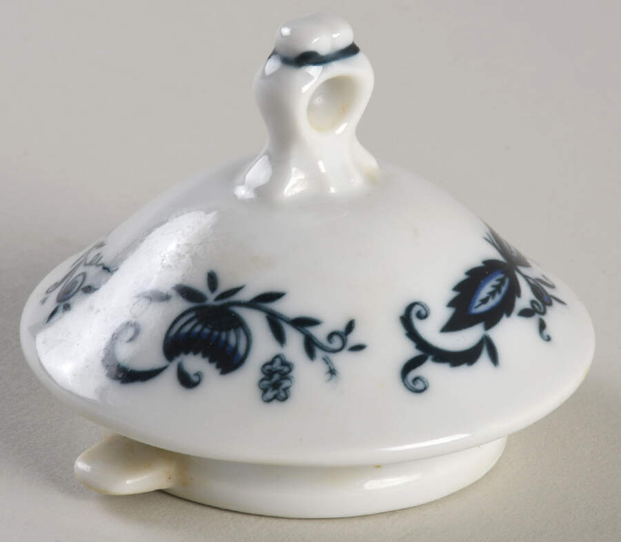 Blue Onion Lid for Coffee Pot by House of Prill-1
