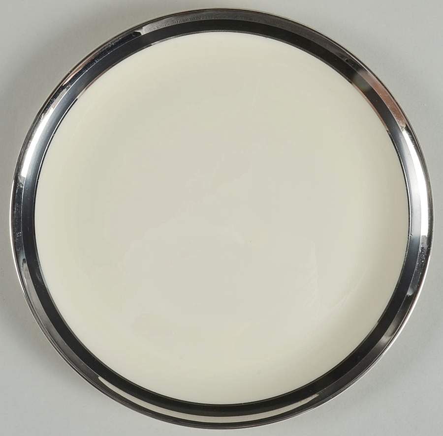 Midnight Halo Salad Plate by Heirloom Collection-1