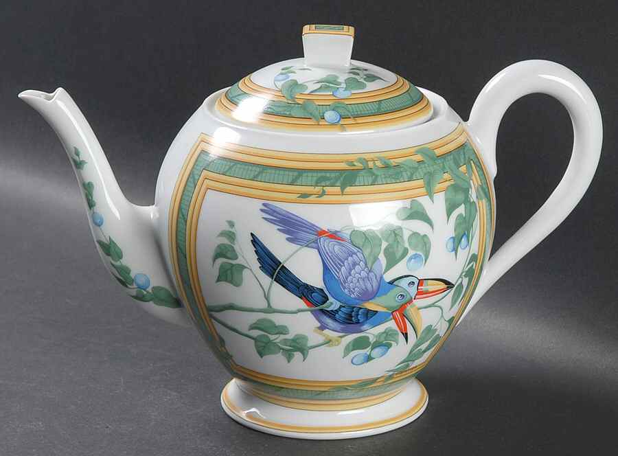Toucans (Birds) Tea/Coffee Pot & Lid by Hermes-1