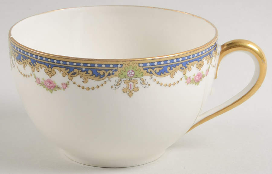 HRO1 Oversized Cup by Robert Haviland-1