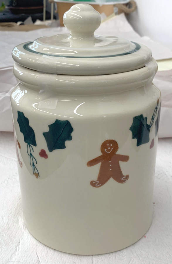 Gingerbread Large Canister & Lid by Hartstone-1
