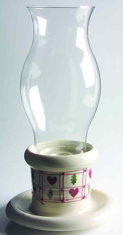 Hearts & Trees Hurricane Lamp & Globe by Hartstone-1