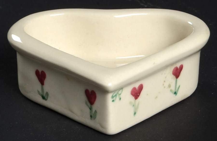 Provincial Posy Heart Shaped Dish by Hartstone-1