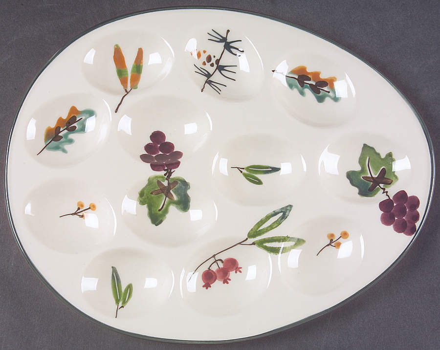 Woodland Deviled Egg Plate by Hartstone-1