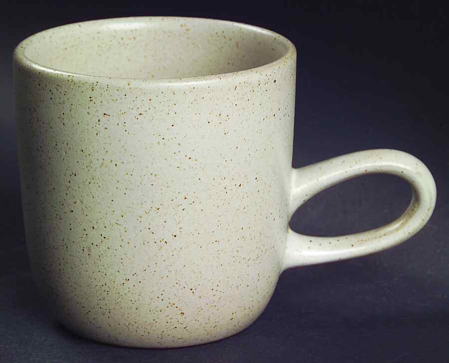 Antique White (Coupe) Mug by Heath-1