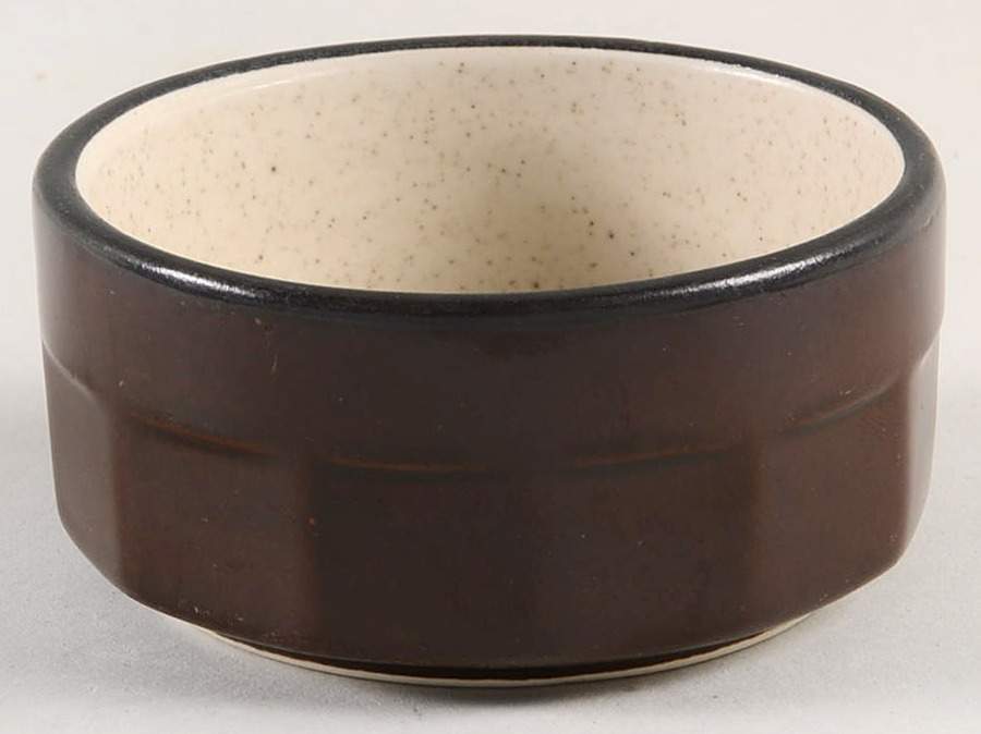 Brown & White (Rim) Ramekin by Heath-1