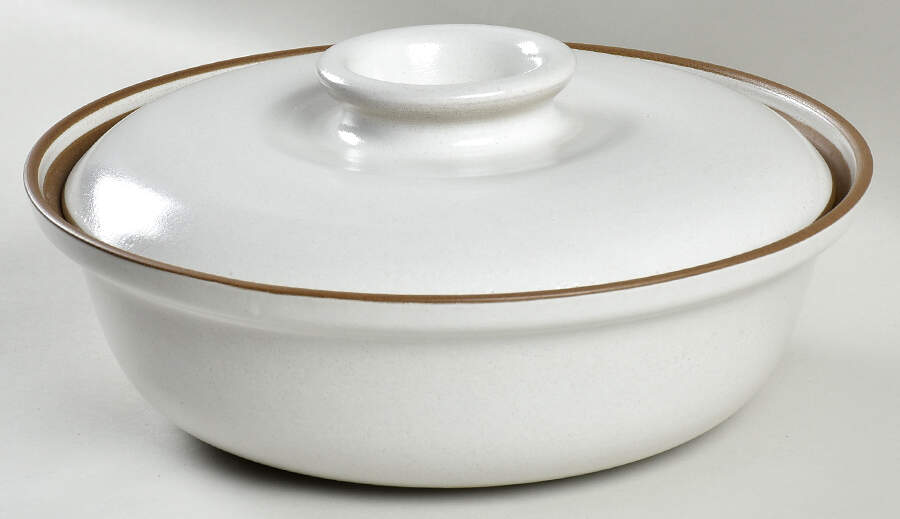 Opaque White (Coupe Shape) 3 Quart Round Covered Casserole by Heath-1