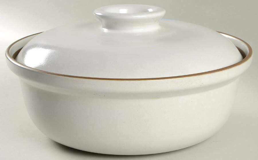 Opaque White (Coupe Shape) 5 Qt Dutch Oven by Heath-1