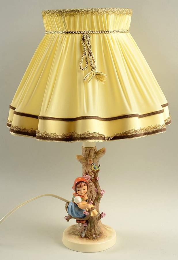 Apple Tree Girl Lamp Tm6-Apple Tree Girl Lamp - Boxed by M.I. Hummel-1