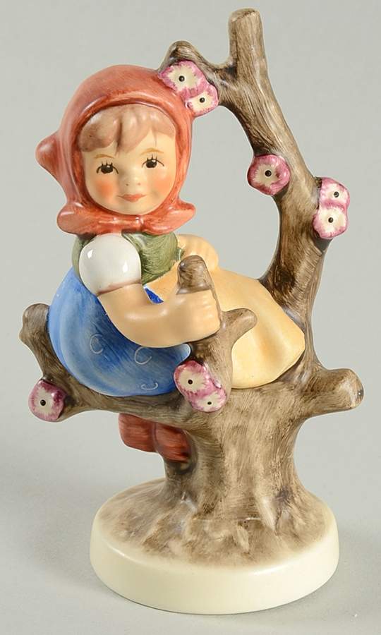 Apple Tree Girl Tm8-Apple Tree Girl - Boxed by M.I. Hummel-1