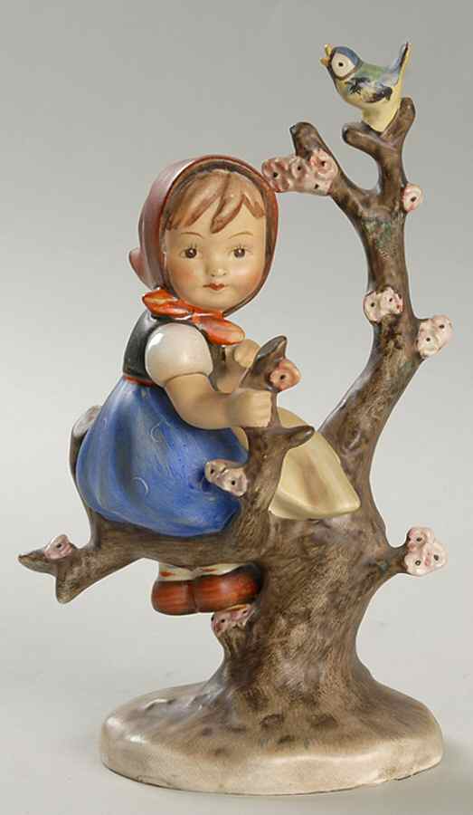 Apple Tree Girl Tm2-Apple Tree Girl - Boxed by M.I. Hummel-1