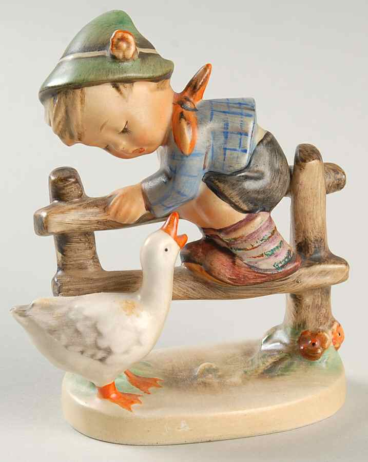 Barnyard Hero Tm2-Barnyard Hero - With Box by M.I. Hummel-1
