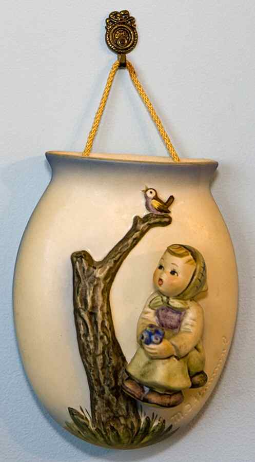 Boy and Girl Wall Vase Tm5-Girl Wall Vase - No Box by M.I. Hummel-1