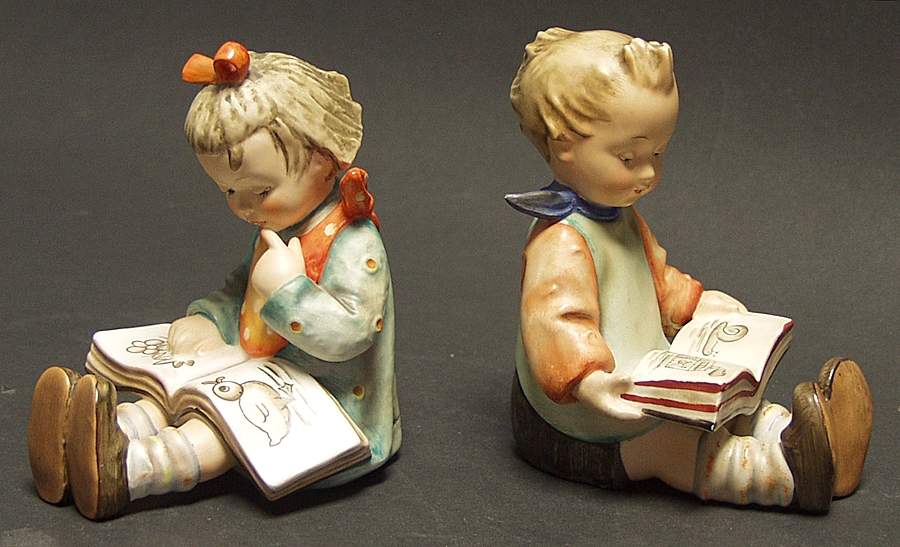 Bookworm-Bookend-Boy-Girl Single & Pairs Tm2-A&B-Book Worm - No Box by M.I. Hummel-1