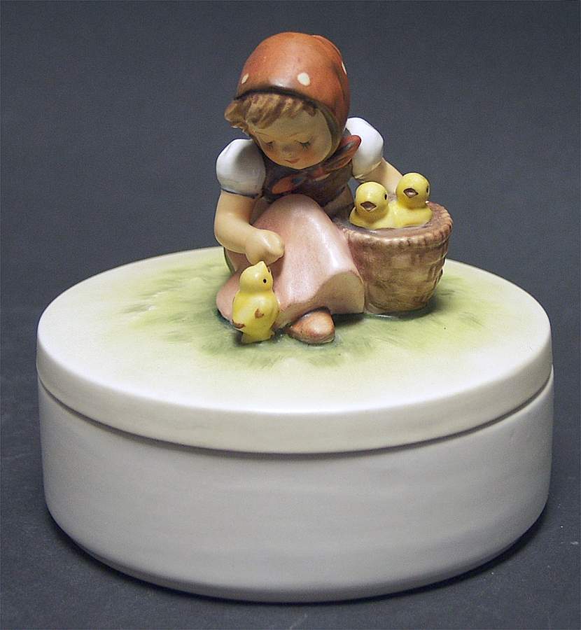 Chick Girl Covered Box Tm3-Chick Girl Box-New Style - Boxed by M.I. Hummel-1