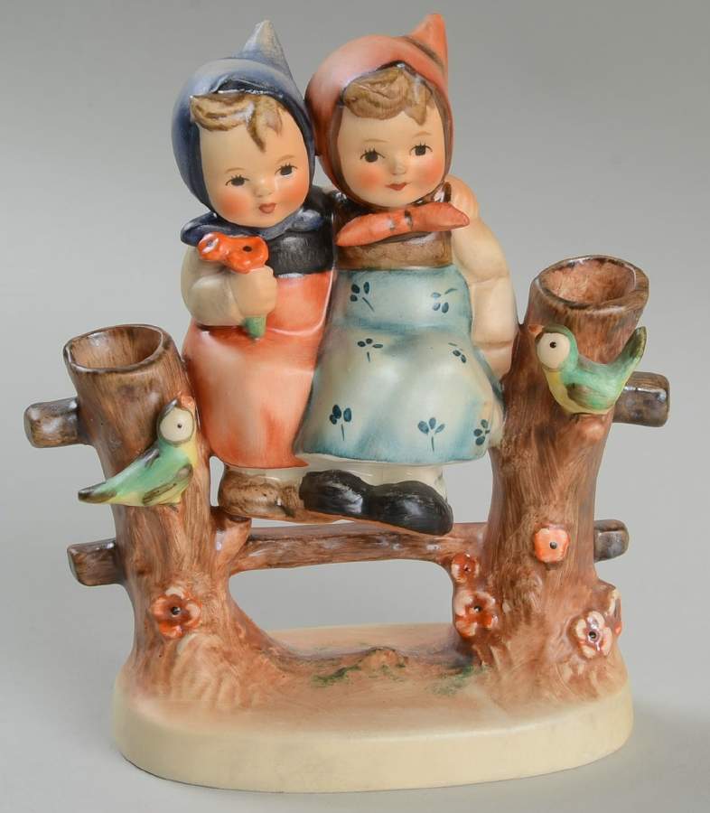 Coquettes Tm5-Coquettes - No Box by M.I. Hummel-1