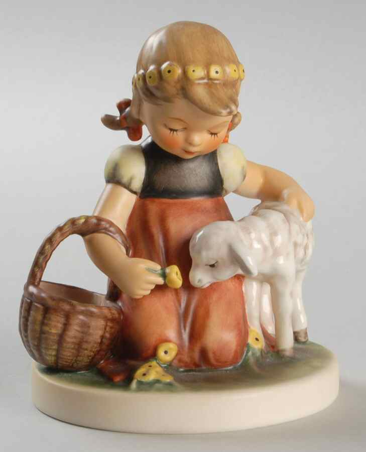 Favorite Pet Tm8-Favorite Pet - Boxed by M.I. Hummel-1