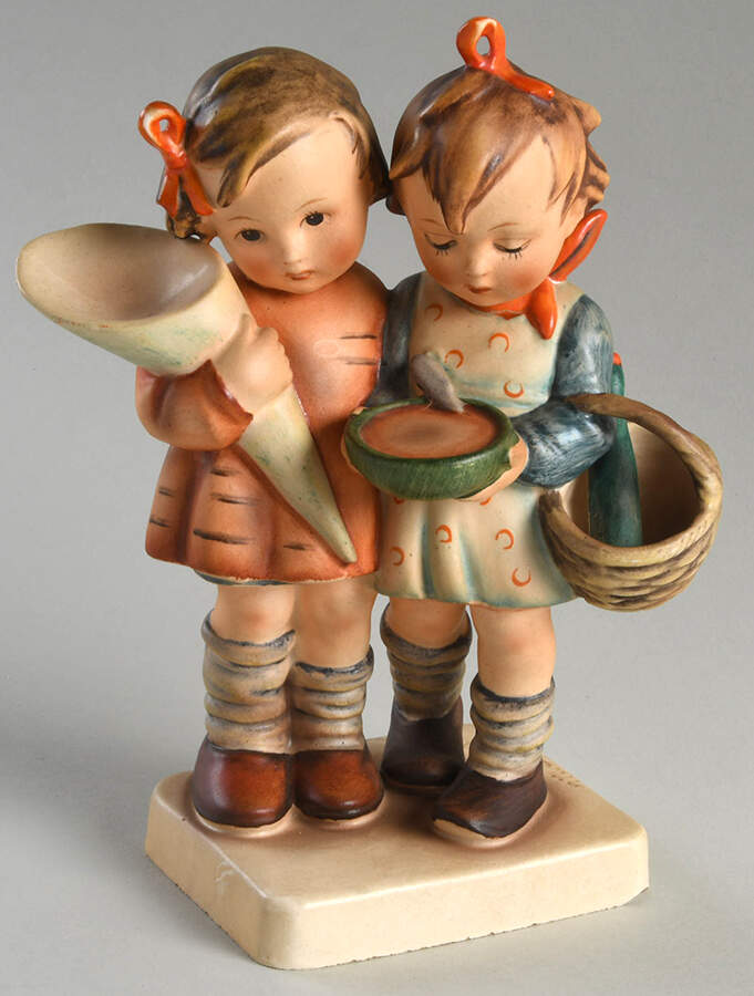 Going To Grandma's Tm1 & Tm2-Going To Grandma's - No Box by M.I. Hummel-1