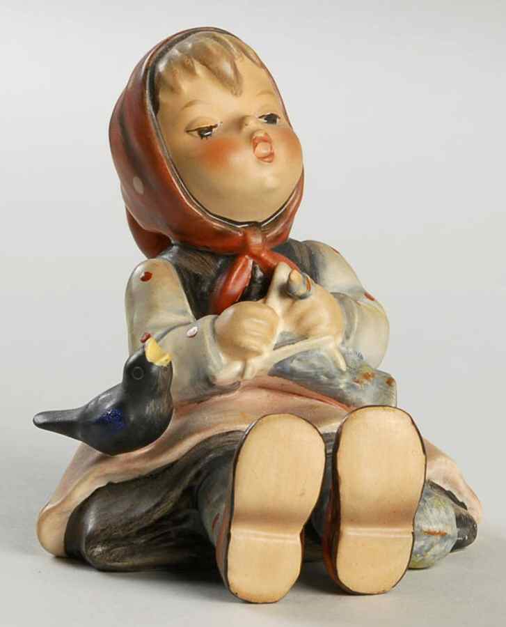 Happy Pastime Tm5-Happy Pastime - Boxed by M.I. Hummel-1