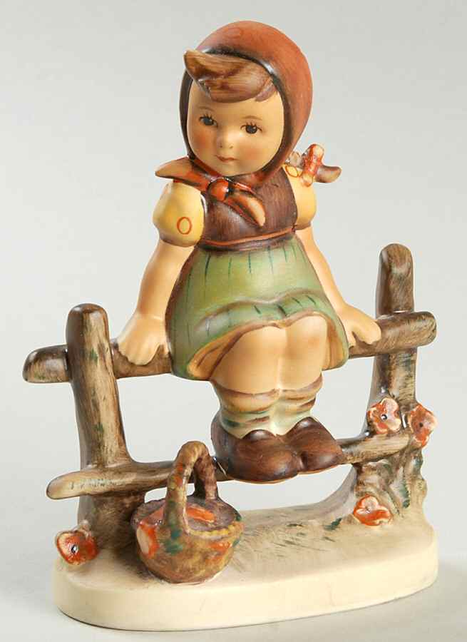 Just Resting Tm5-Just Resting - Boxed by M.I. Hummel-1
