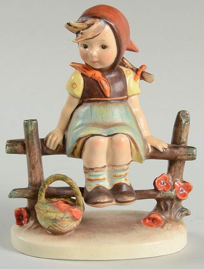 Just Resting Tm1-Just Resting - No Box by M.I. Hummel-1