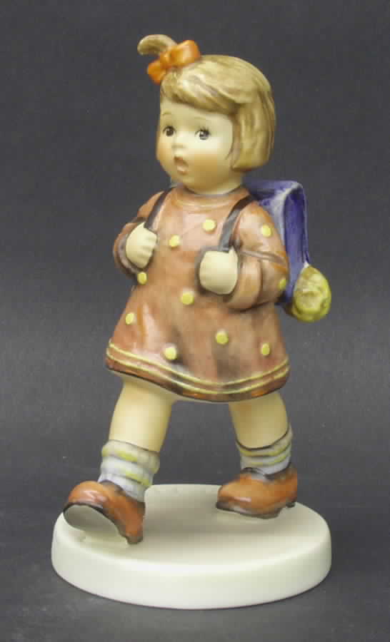 The Kindergartner Tm6-The Kindergartner - No Box by M.I. Hummel-1