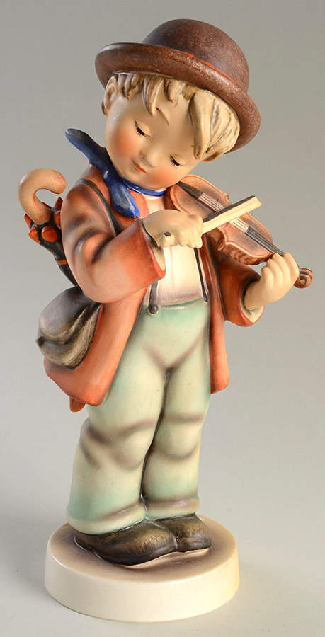 Little Fiddler-Brown Hat Tm3-Little Fiddler - Boxed by M.I. Hummel-1