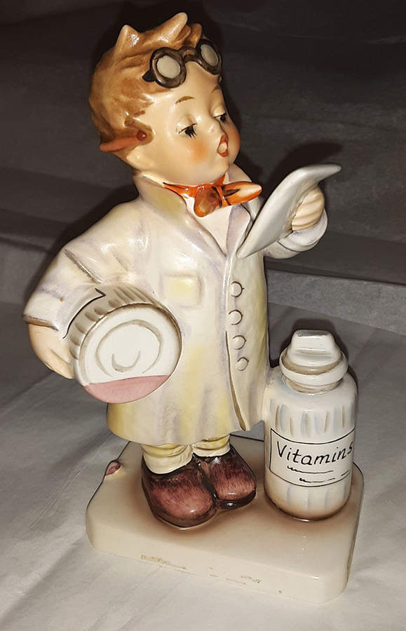 Little Pharmacist Tm7-Little Pharmacist - Boxed by M.I. Hummel-1