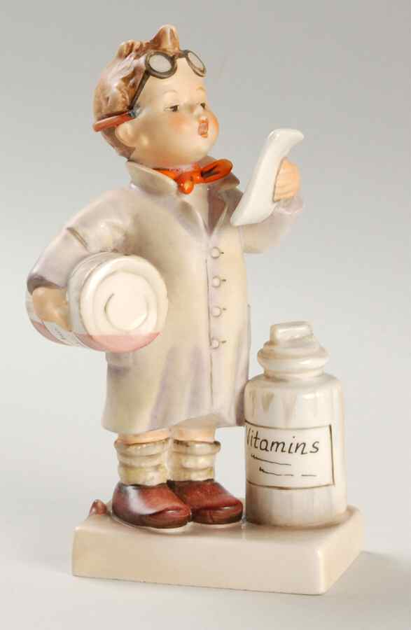 Little Pharmacist Tm4-Little Pharmacist-English - Boxed by M.I. Hummel-1