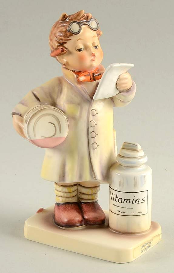 Little Pharmacist Tm6-Little Pharmacist-English - Boxed by M.I. Hummel-1