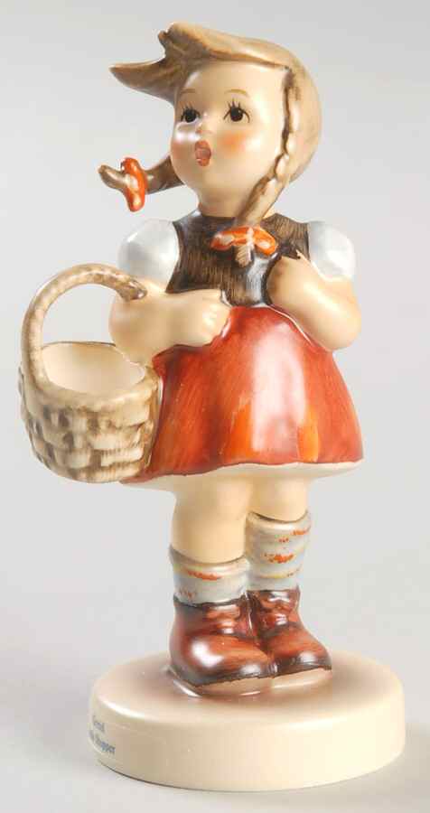 Little Shopper Tm7-Little Shopper - Boxed by M.I. Hummel-1