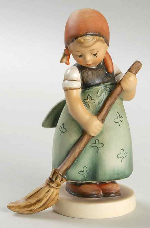 Little Sweeper Tm5-Little Sweeper - No Box by M.I. Hummel-1