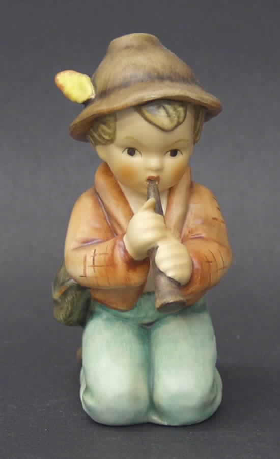 Little Tooter Tm6-Little Tooter - Boxed by M.I. Hummel-1