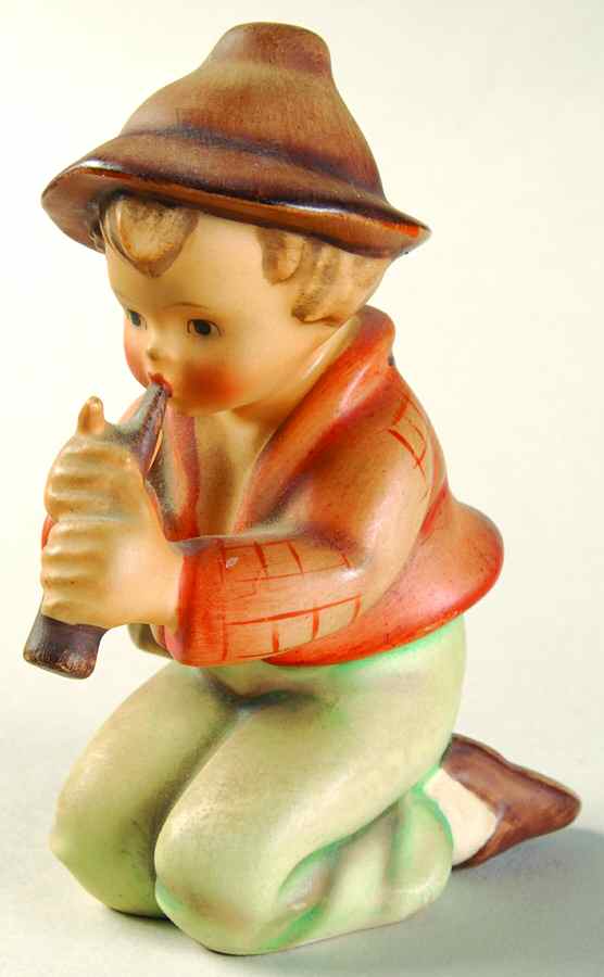 Little Tooter Tm3-Little Tooter-White - Boxed by M.I. Hummel-1