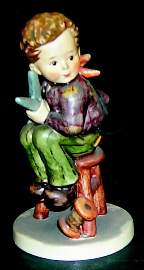 Little Tailor Tm6-Little Tailor - Boxed by M.I. Hummel-1