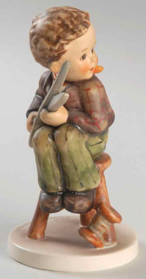 Little Tailor Tm5-Little Tailor-New Style - No Box by M.I. Hummel-1