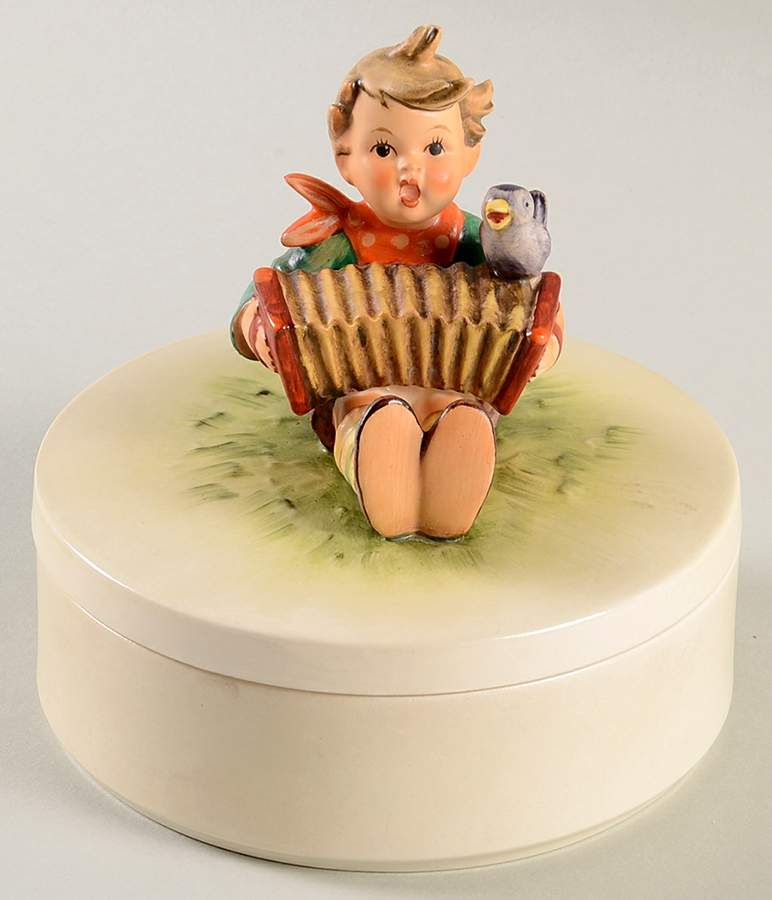 Let's Sing Covered Box Tm5-Let's Sing Covered Box  - Boxed by M.I. Hummel-1