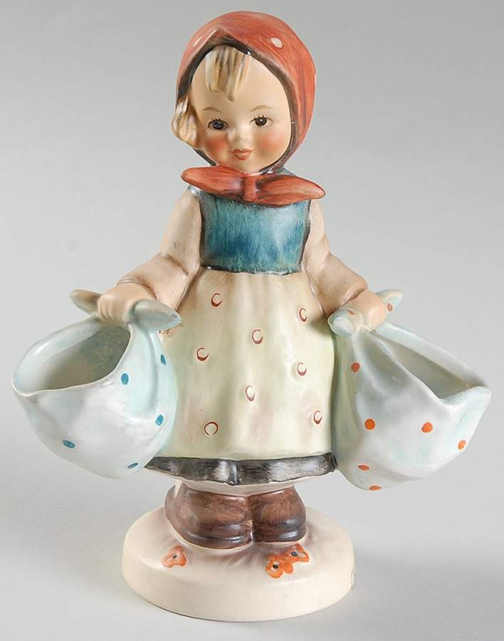 Mother's Darling Tm5-Mother's Darling - No Box by M.I. Hummel-1