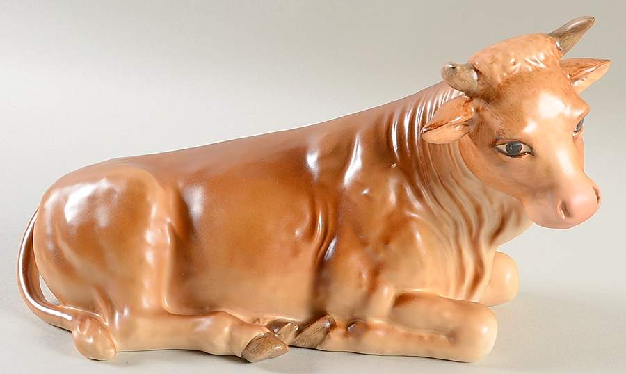 Large Colored Nativity Figurines #260 Tm6-Cow Laying - Boxed by M.I. Hummel-1