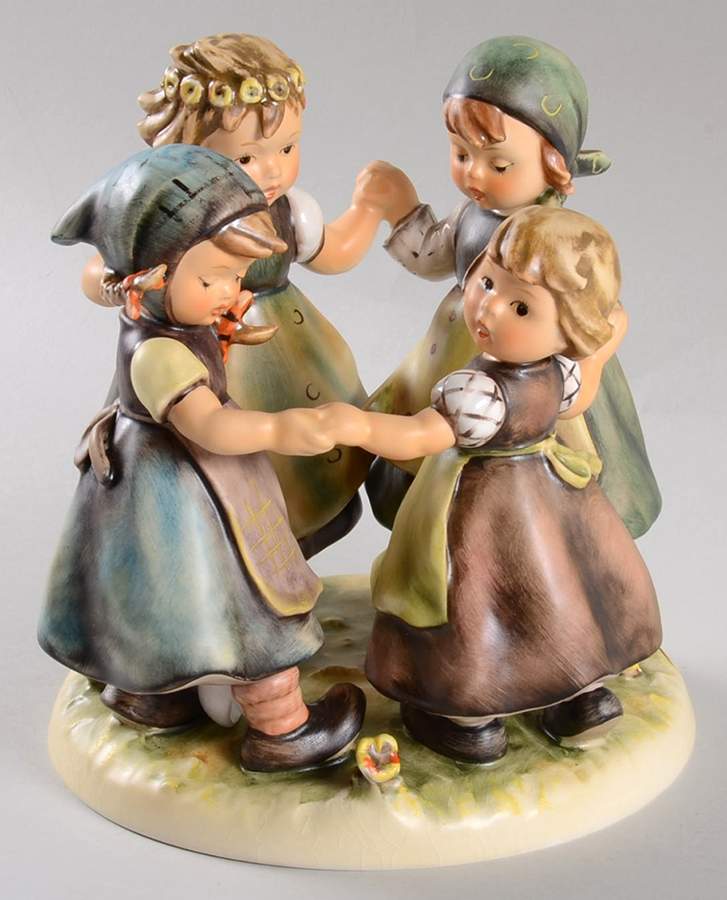 Ring Around The Rosie Tm6-Ring Around The Rosie - Boxed by M.I. Hummel-1