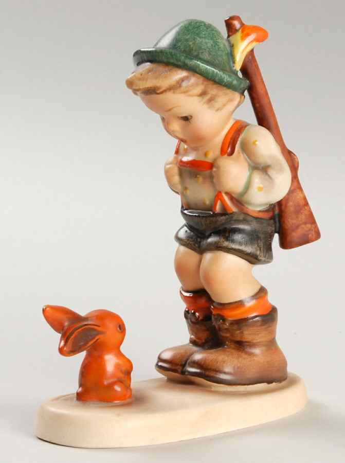 Sensitive Hunter Tm1 & Tm2-Sensitive Hunter - No Box by M.I. Hummel-1