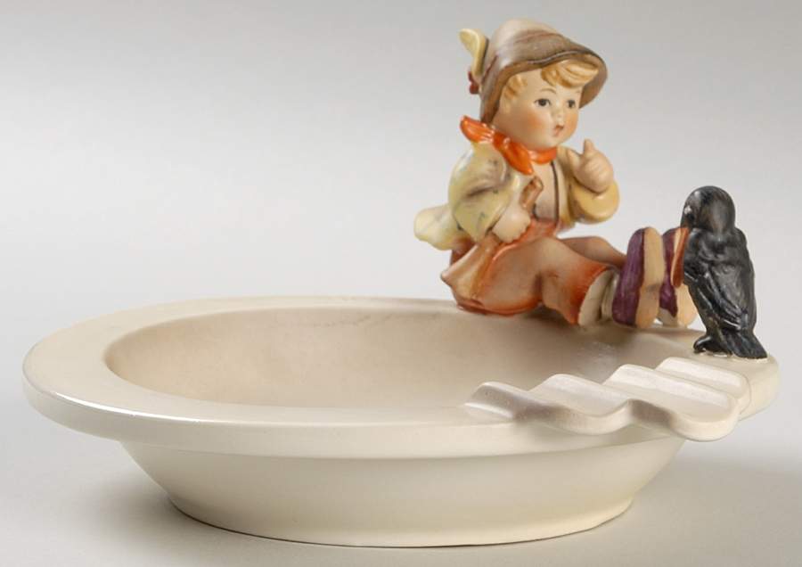 Singing Lesson Ashtray Tm3-Singing Lesson Ashtray - No Box by M.I. Hummel-1