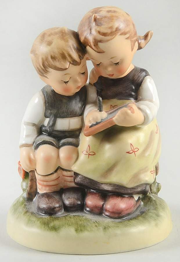 Smart Little Sister Tm6-Smart Little Sister - Boxed by M.I. Hummel-1