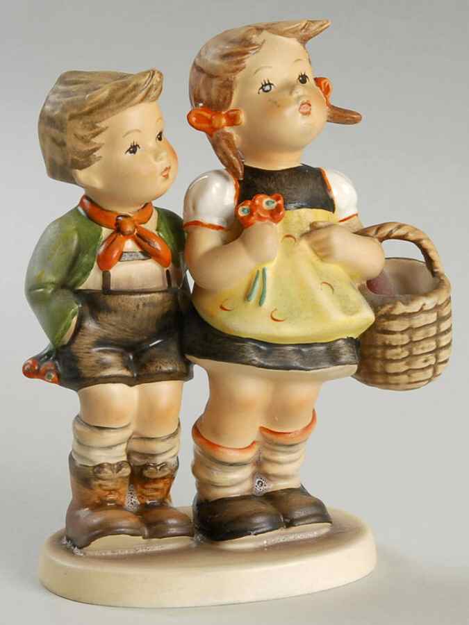 To Market Tm3-To Market - Boxed by M.I. Hummel-1