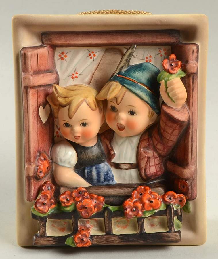 Vacation Time Wall Plaque Tm3-Vacation Time - No Box by M.I. Hummel-1