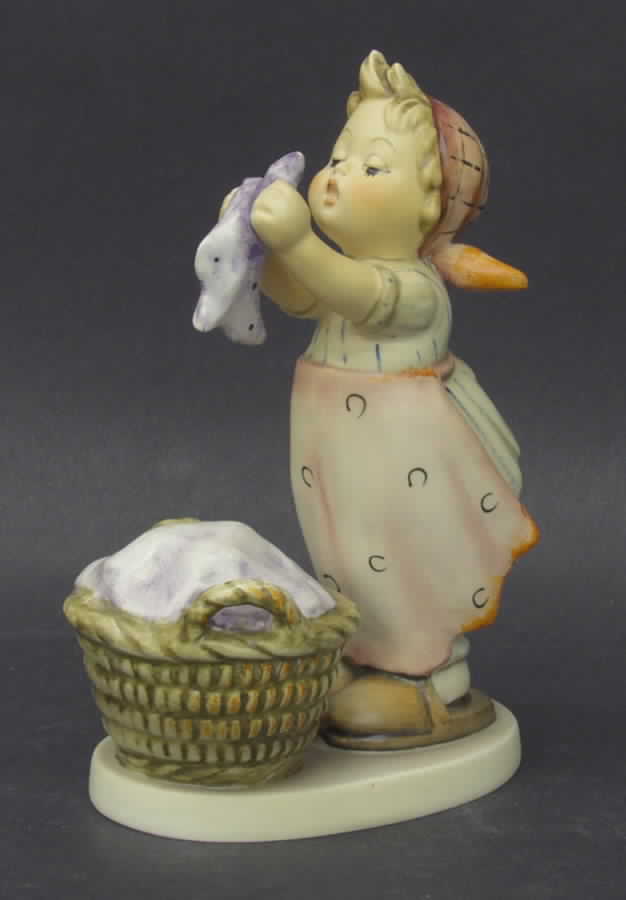 Wash Day Tm4-Wash Day - Boxed by M.I. Hummel-1