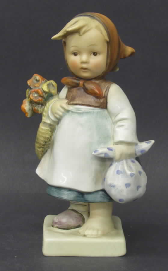 Weary Wanderer Tm6-Weary Wanderer - Boxed by M.I. Hummel-1