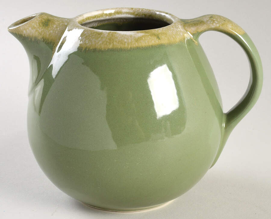 Avocado Teapot No Lid by Hull-1