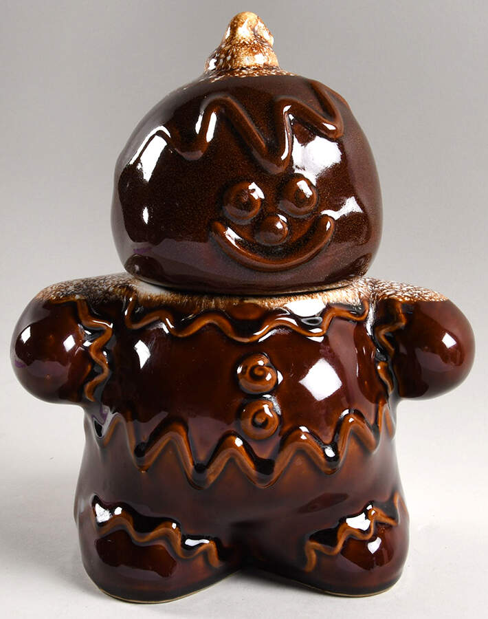 Brown Drip (House and Garden, Mirror Brown) Figural Cookie Jar & Lid by Hull-1